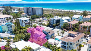 Beach Road Condo, Patio, Siesta Key Village and Beach Walkable